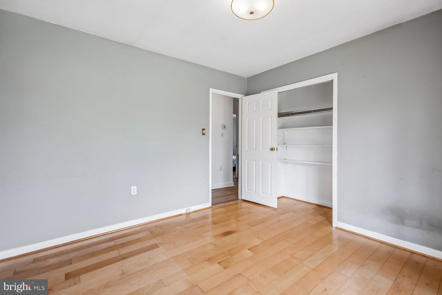 3610 Parklane Road Fairfax, VA 22030 - Photo 50 of 55 a view of an empty room