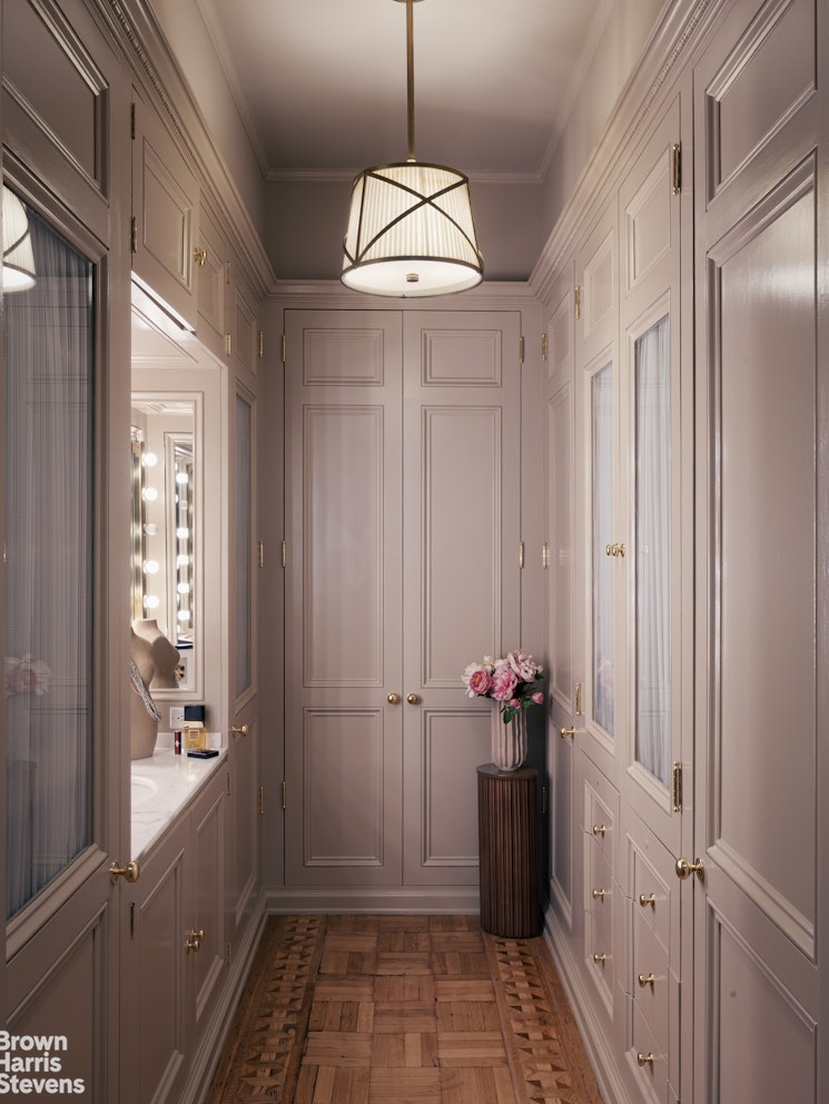 57 East 74th Street Manhattan, NY 10021 - Photo 20 of 60 a view of a hallway