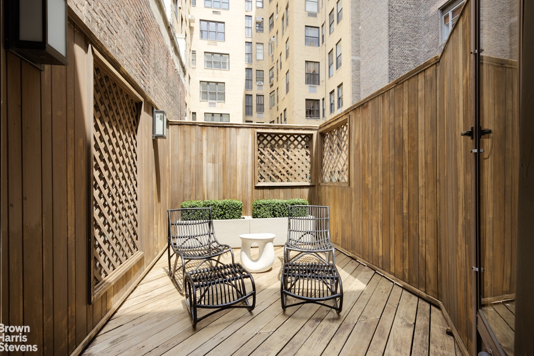 57 East 74th Street Manhattan, NY 10021 - Photo 32 of 60