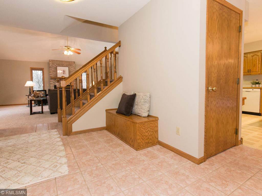 219 Wewers Road Roseville, MN 55113 - Photo 13 of 24 Gallery Image 13
