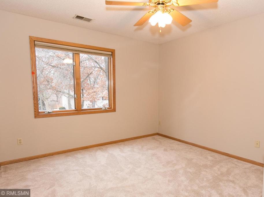219 Wewers Road Roseville, MN 55113 - Photo 20 of 24 Gallery Image 20