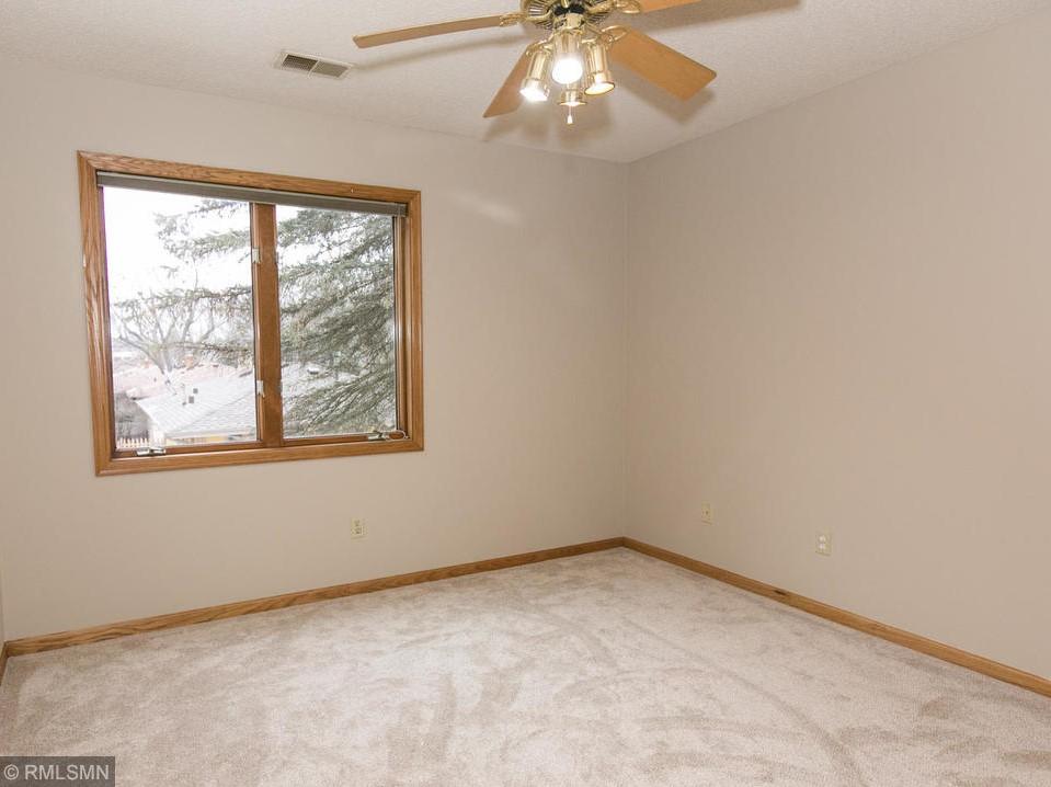 219 Wewers Road Roseville, MN 55113 - Photo 21 of 24 Gallery Image 21