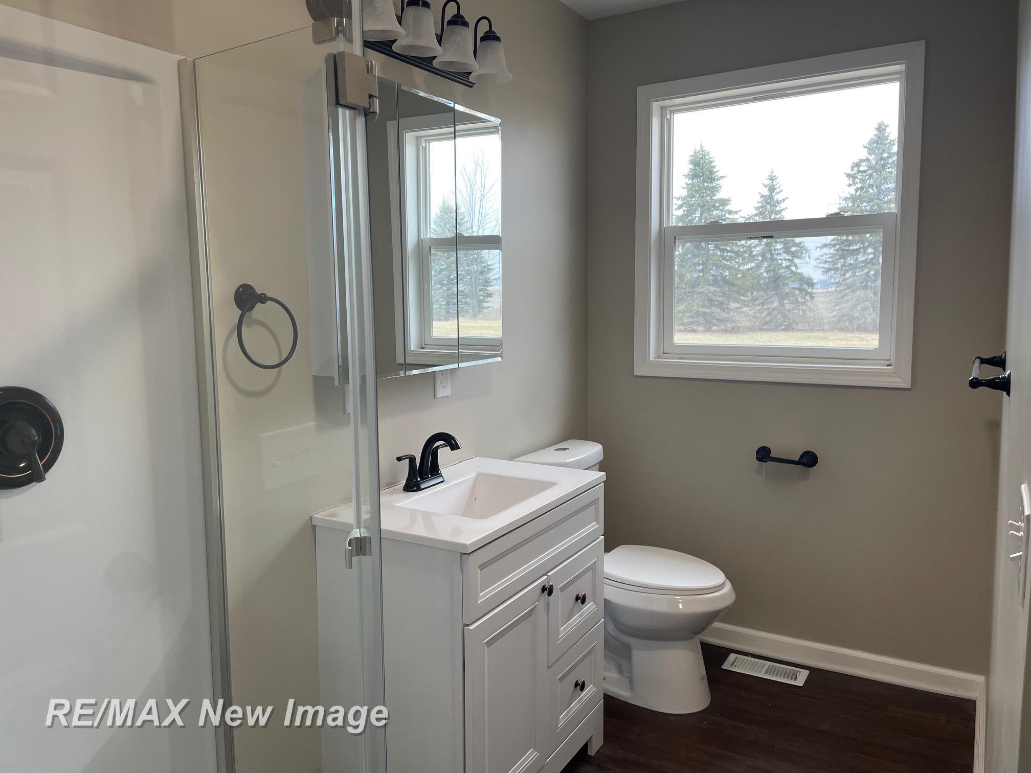 3874 East Kent Road Freeland, MI 48623 - Photo 17 of 28