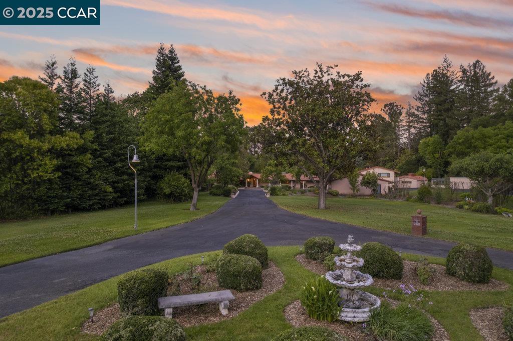 940 Reliez Station Lane Lafayette, CA 94549 - Photo 23 of 53 a view of a park with large trees