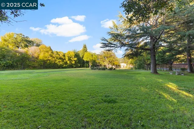 $6,250,000 | 940 Reliez Station Lane, Lafayette, CA 94549