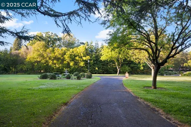 $6,250,000 | 940 Reliez Station Lane, Lafayette, CA 94549