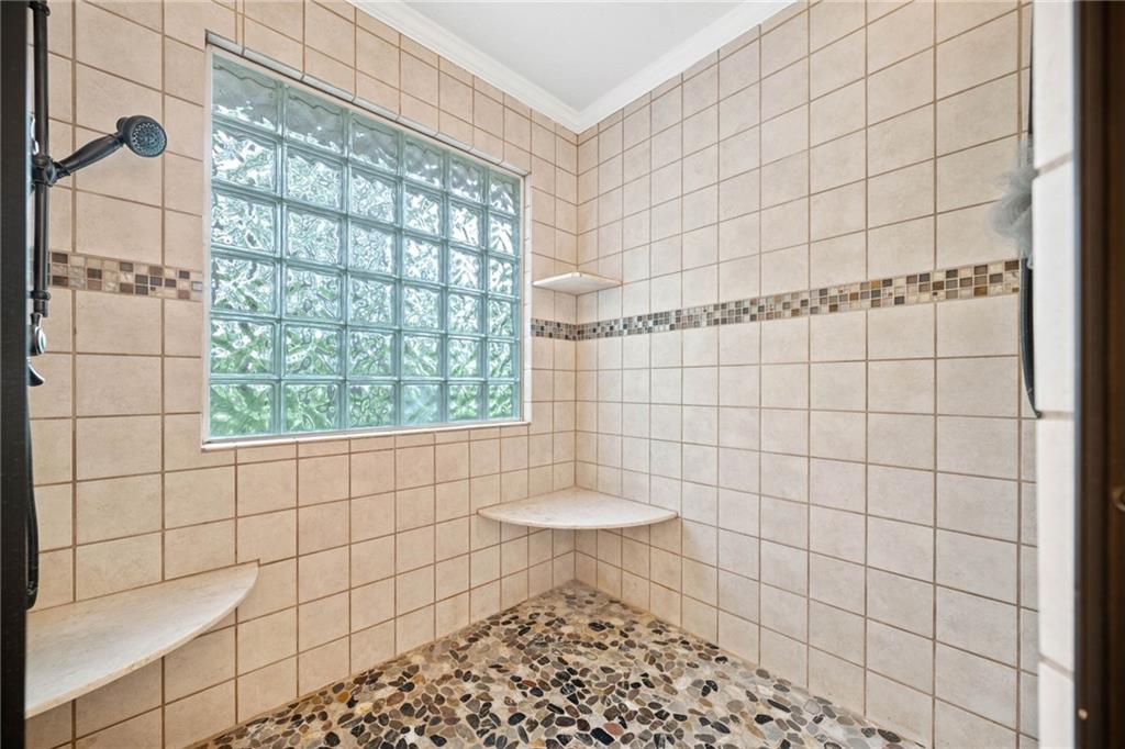 1008 River Estates Road Cleveland, GA 30528 - Photo 22 of 37 a bathroom with a shower