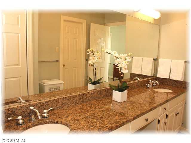 2530 Federal Hill Farms Road Powhatan, VA 23139 - Photo 8 of 12 Master Bath/Spa - Master Bath w/Double Vanities,Jetted Tub & Separate Shower