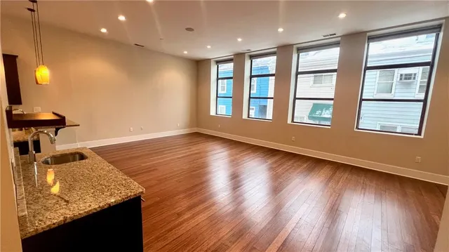 $2,400 | 1822 Harcum Way, Unit 3, Pittsburgh, PA 15203