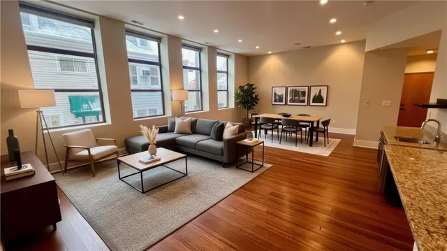 $2,400 | 1822 Harcum Way, Unit 3, Pittsburgh, PA 15203