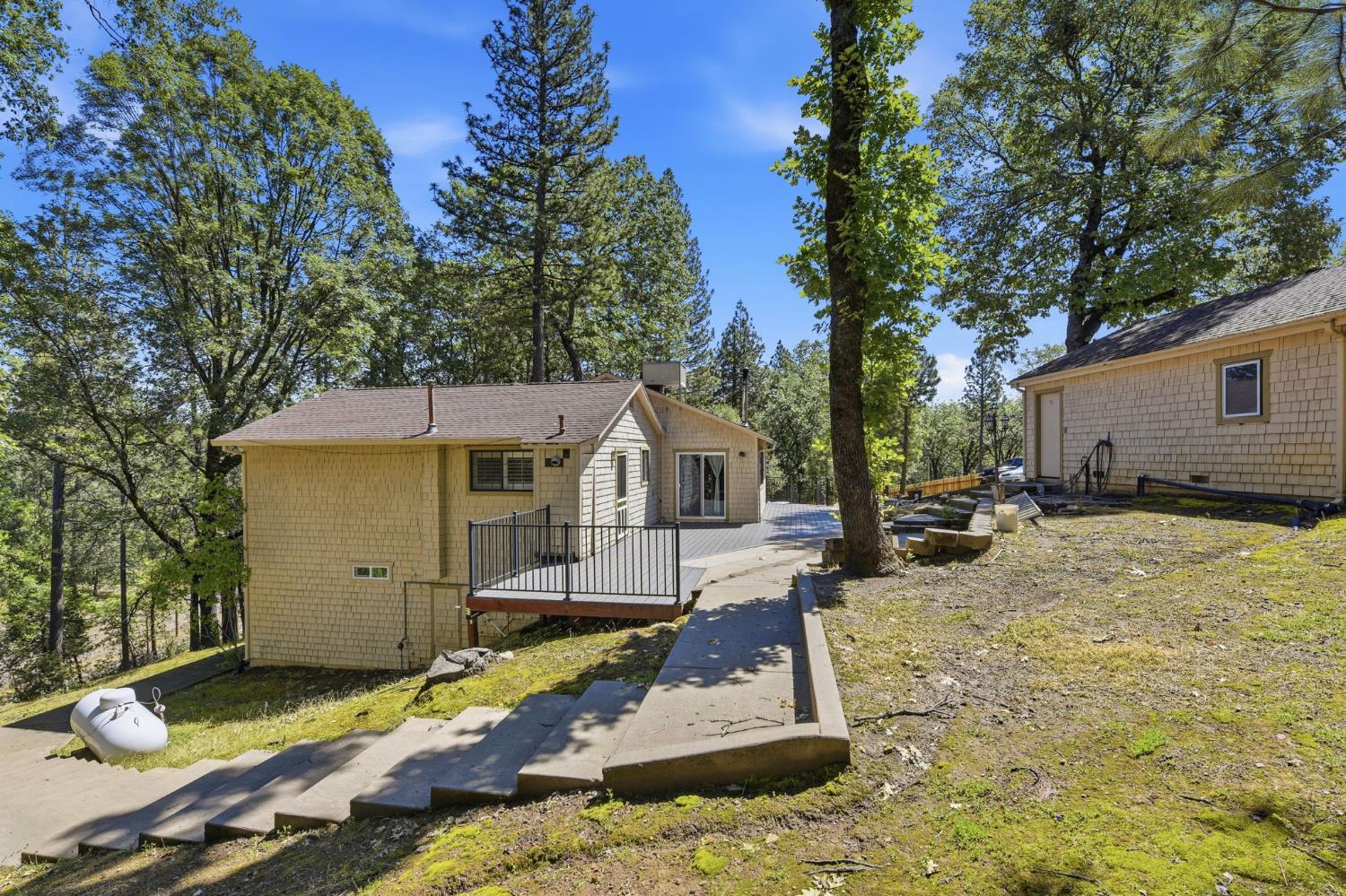 2440 Pleasant Valley Road Placerville, CA 95667 - Photo 33 of 40 back of house