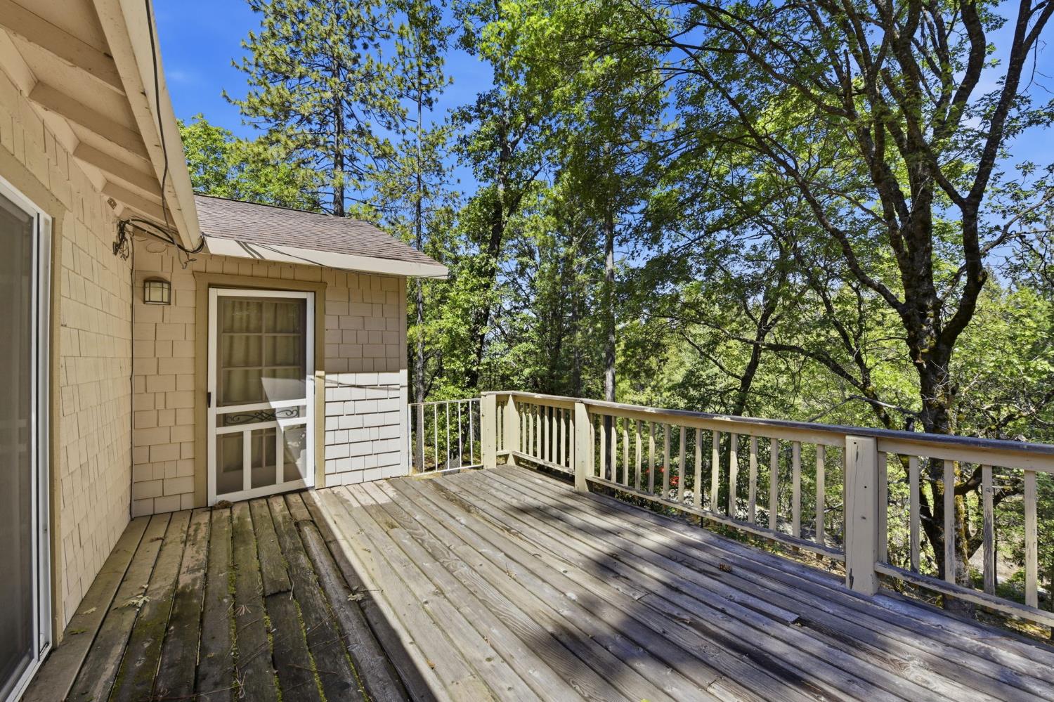 2440 Pleasant Valley Road Placerville, CA 95667 - Photo 10 of 40 view of wooden terrace