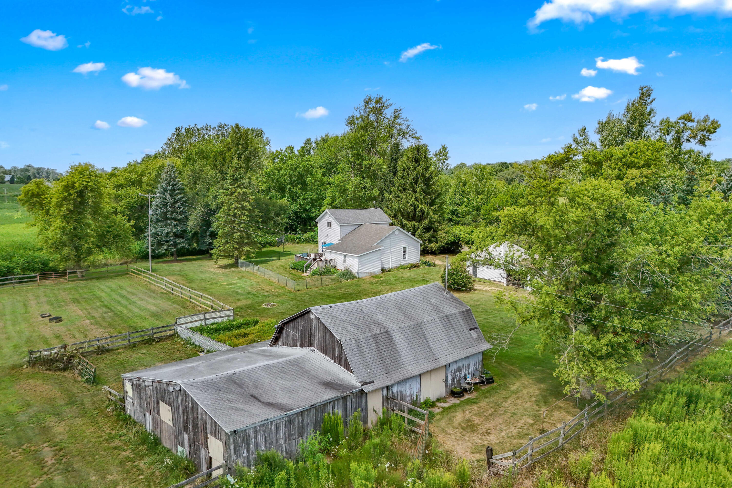 5411 Lilac Road Reading, MI 49274 - Photo 13 of 61 15