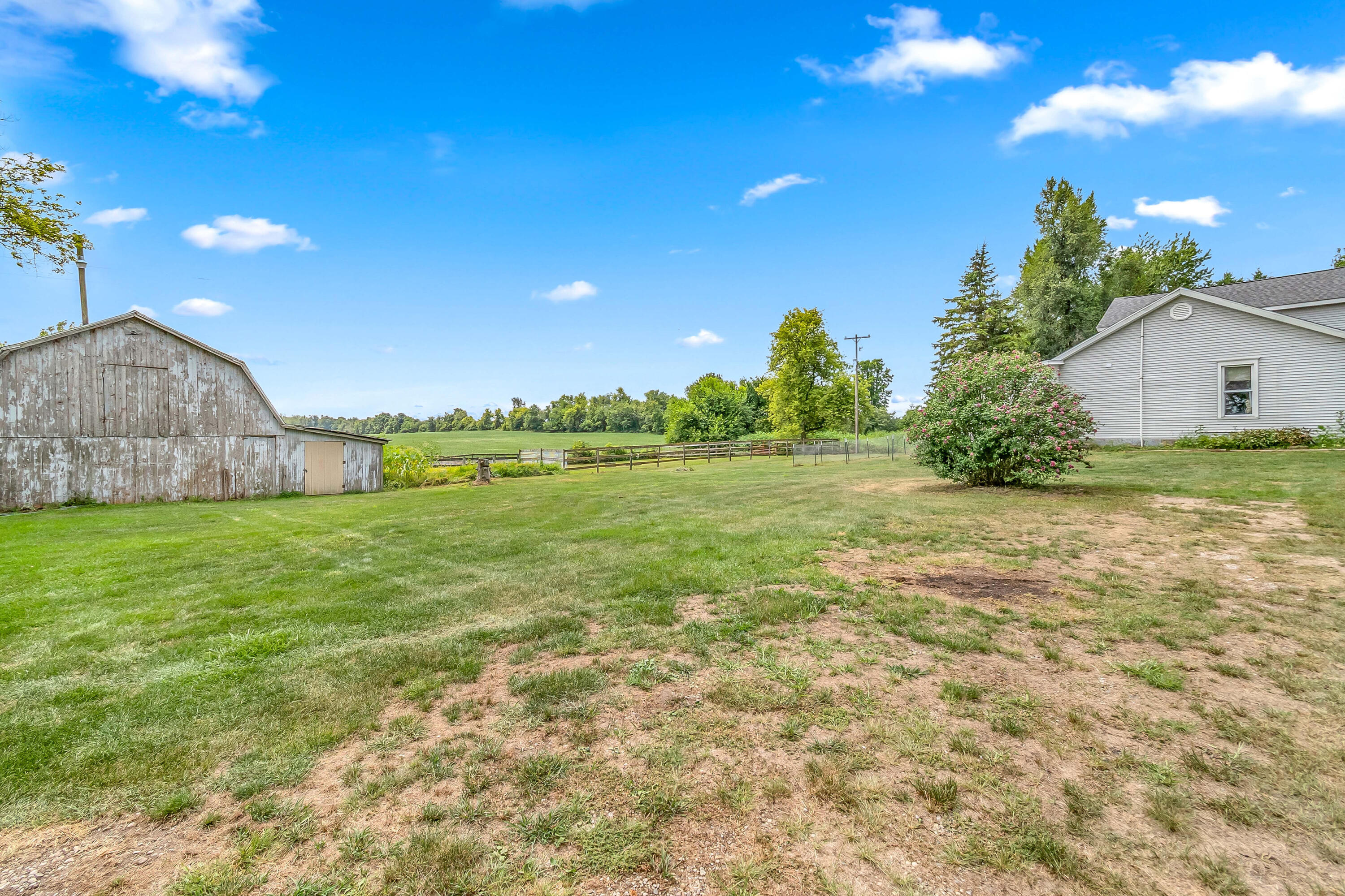 5411 Lilac Road Reading, MI 49274 - Photo 21 of 61 24