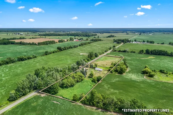 $199,900 | 5411 Lilac Road, Reading, MI 49274