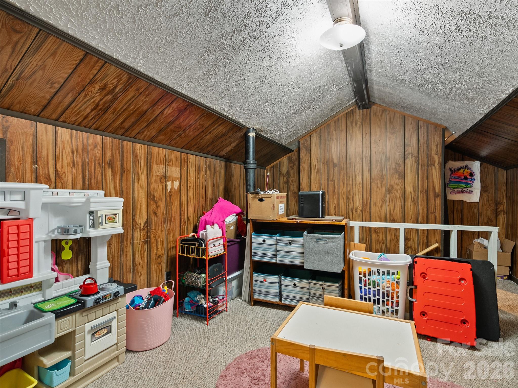 1121 North Canton Road Canton, NC 28716 - Photo 17 of 20