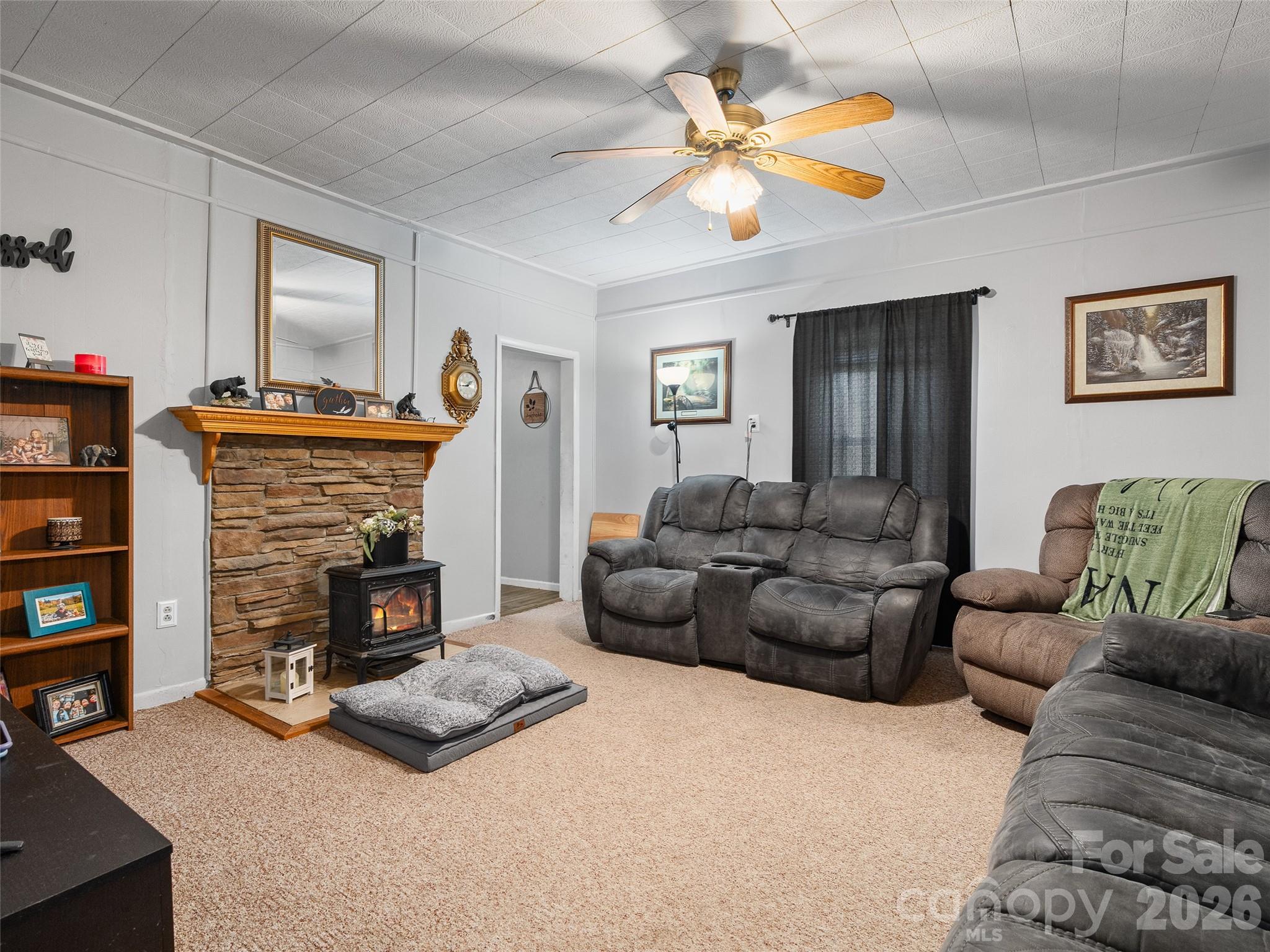 1121 North Canton Road Canton, NC 28716 - Photo 6 of 20