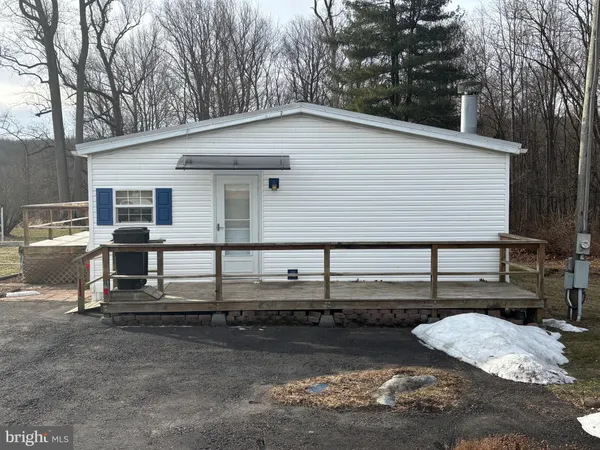 $104,900 | 204 West Wiconisco Avenue, Tower City, PA 17980