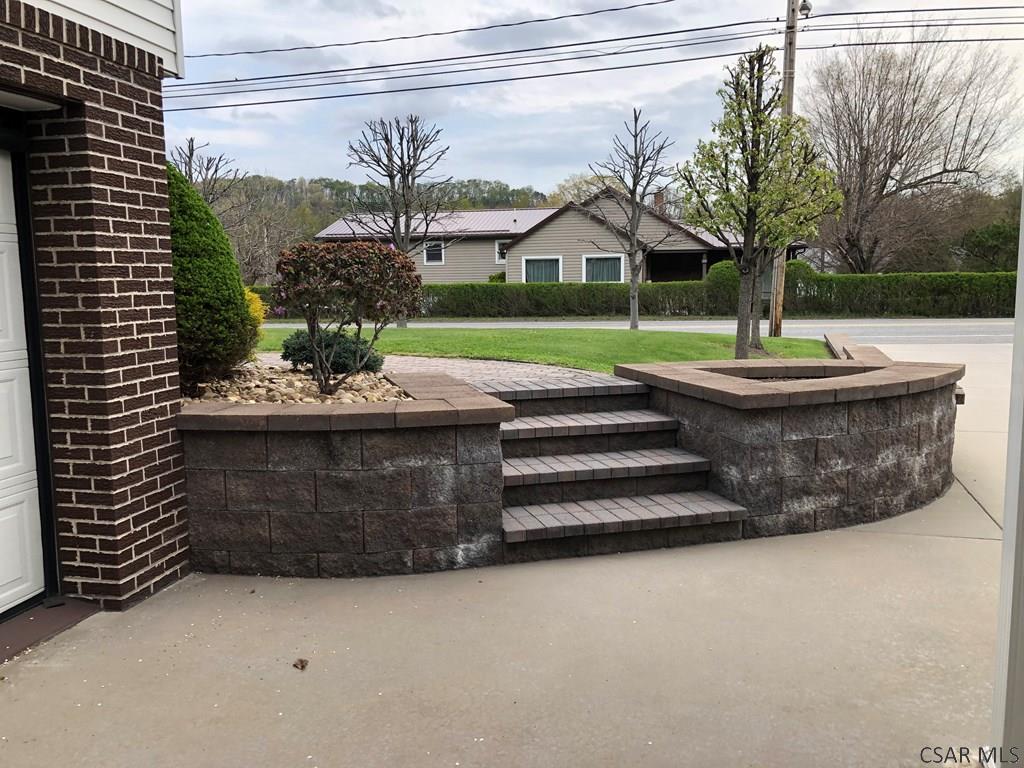 927 Locust Street St. Michael, PA 15951 - Photo 10 of 49