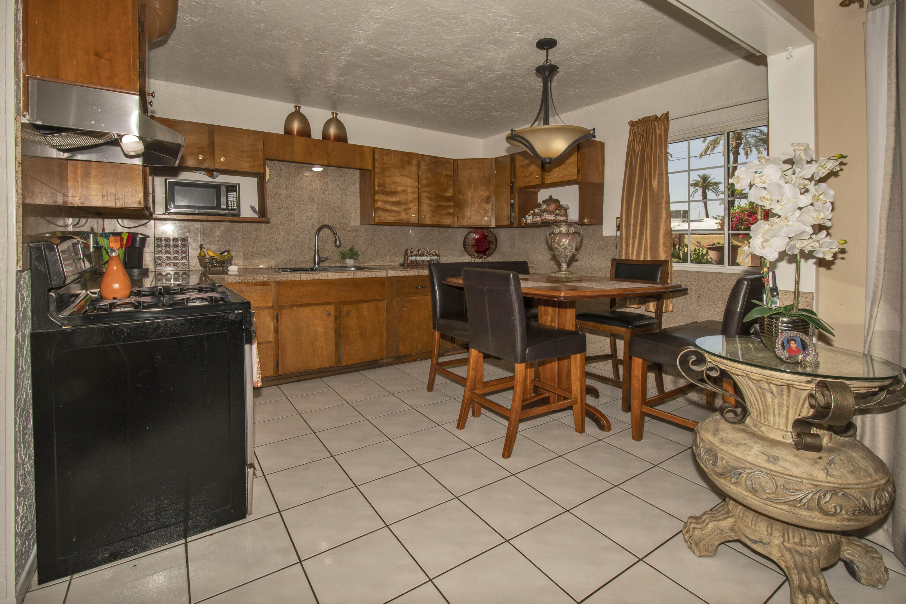 82154 Santa Rosa Avenue Indio, CA 92201 - Photo 9 of 19 BD7B9279-472C-4C37-A26C-E47FAA8C1180