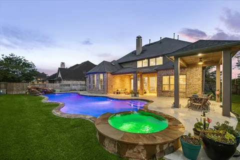 $850,000 | 2303 Draycutt Drive, Katy, TX 77494