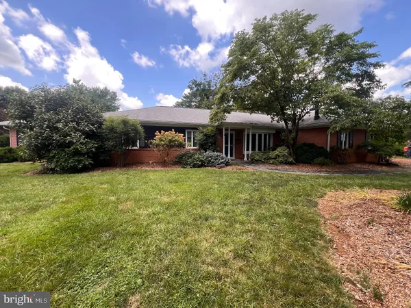 $3,500 | 245 Treeline Drive, Charles Town, WV 25414