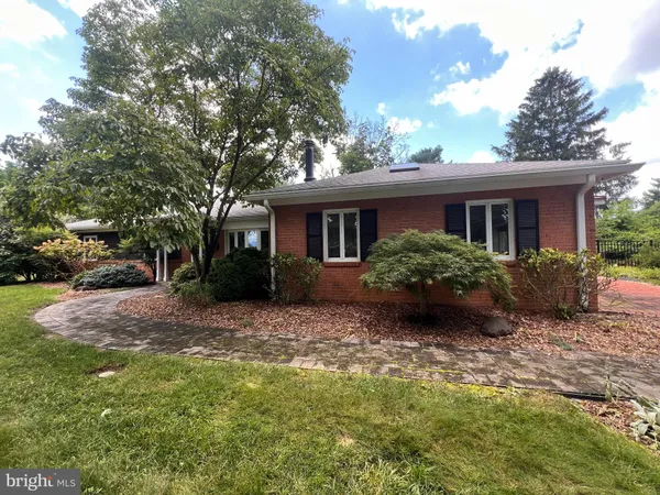 $3,500 | 245 Treeline Drive, Charles Town, WV 25414