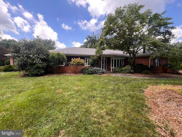 $3,500 | 245 Treeline Drive, Charles Town, WV 25414