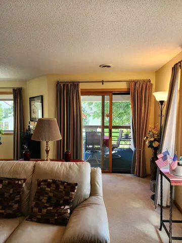 $155,000 | 520 5th Street Southwest, Unit 219, Willmar, MN 56201