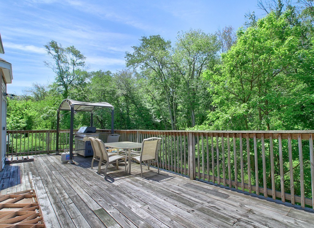 9 Sullivan Circle Stoneham, MA 02180 - Photo 14 of 16