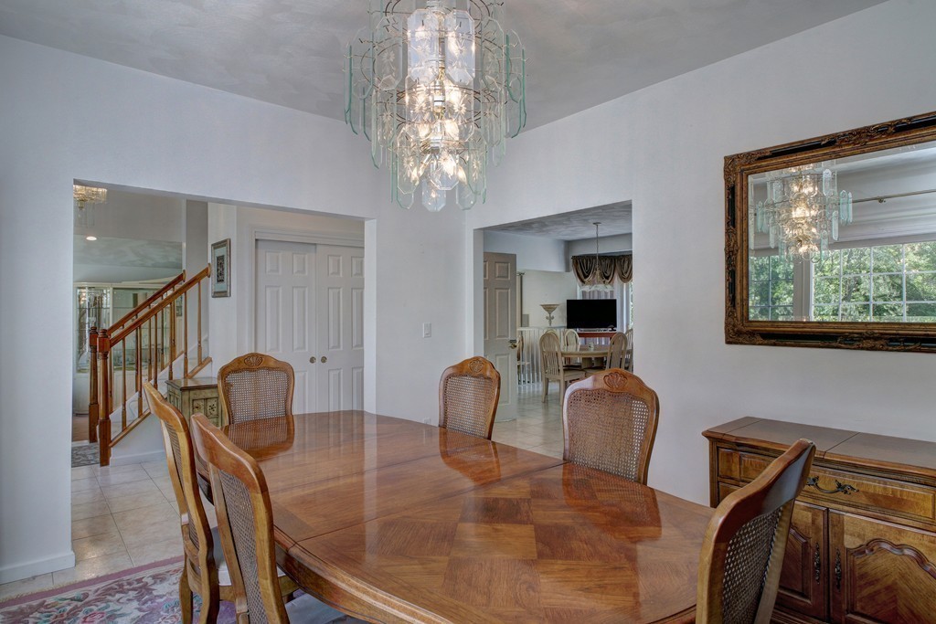 9 Sullivan Circle Stoneham, MA 02180 - Photo 6 of 16