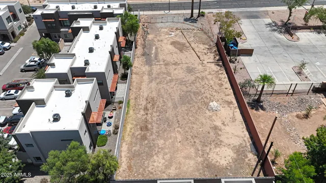 $699,000 | 1272 South Price Road, Unit 80, Tempe, AZ 85281