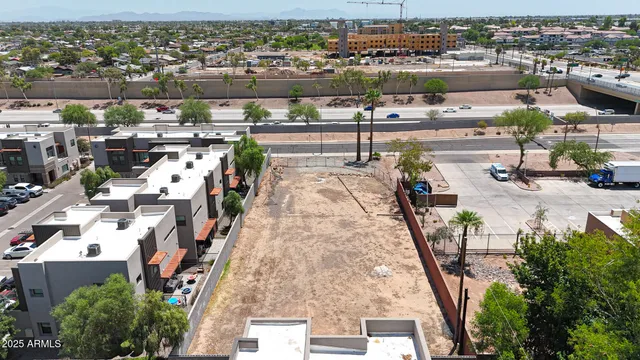 $699,000 | 1272 South Price Road, Unit 80, Tempe, AZ 85281