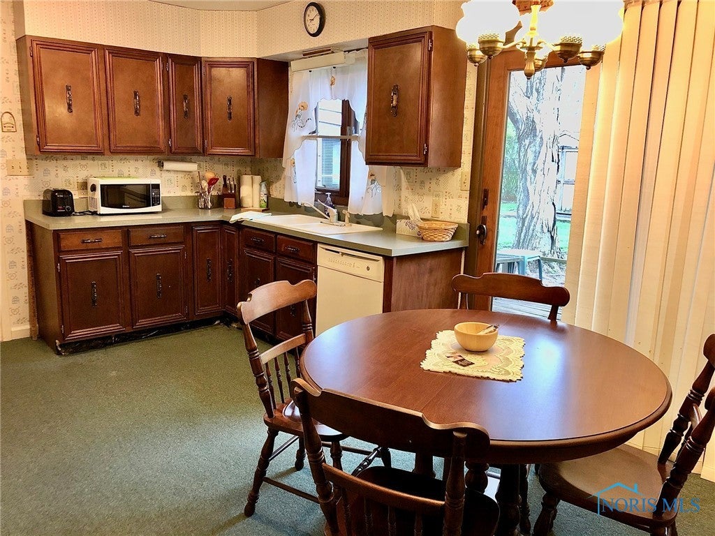 22922 West Hellwig Road Genoa, OH 43430 - Photo 6 of 12 Gallery Image 6