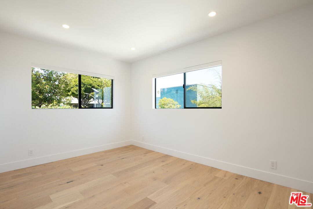 2811 3rd Street, Unit 10 Santa Monica, CA 90405 - Photo 6 of 14