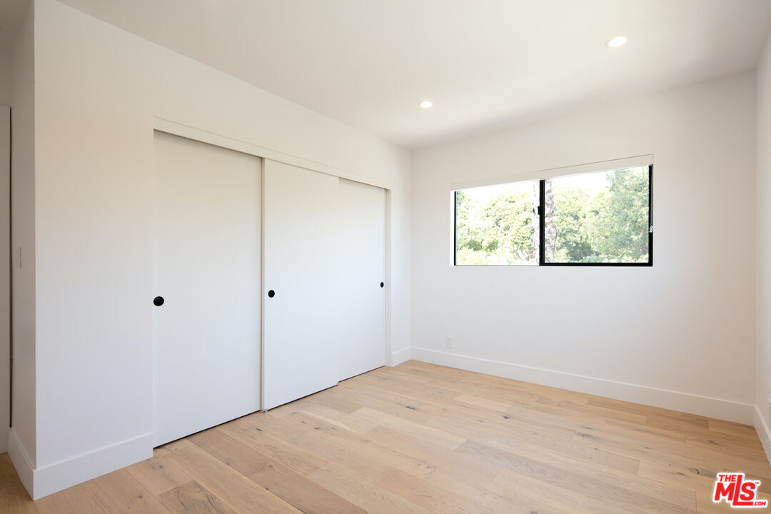 2811 3rd Street, Unit 10 Santa Monica, CA 90405 - Photo 7 of 14