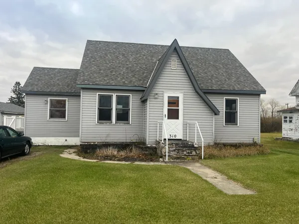$89,900 | 310 1st Street South, Mentor, MN 56736