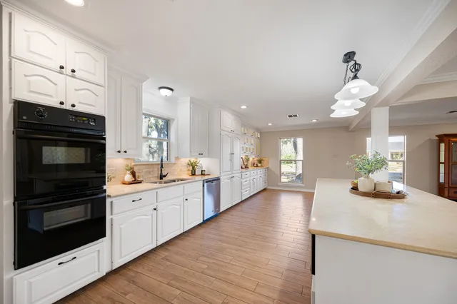 $315,000 | 1412 Briar Lane, Wharton, TX 77488