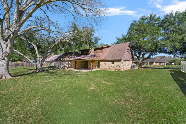 $315,000 | 1412 Briar Lane, Wharton, TX 77488