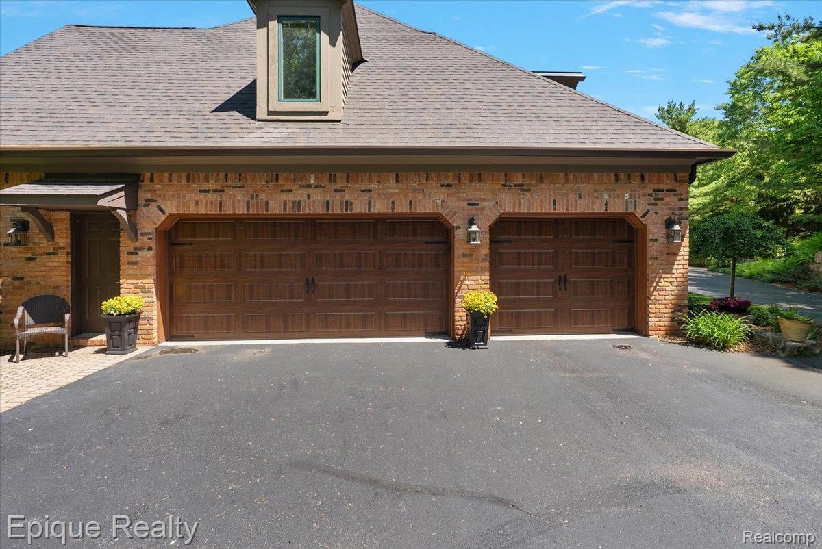 7662 Devins Ridge Clarkston, MI 48348 - Photo 6 of 81 06-7662 Devins Rdg-6.jpg