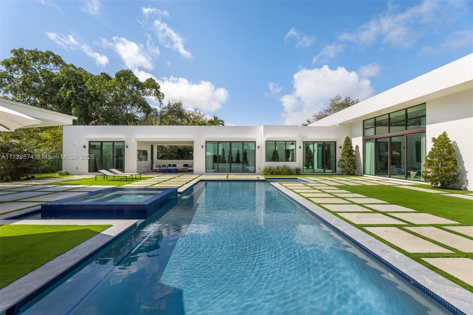 6830 Southwest 104th Street Pinecrest, FL 33156 - Photo 43 of 59