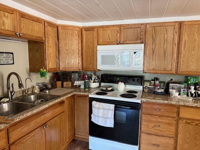 363 Swanville Road Frankfort, ME 04438 - Photo 13 of 27 IMG_2354