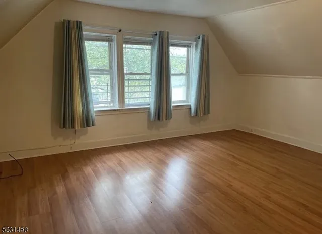 $1,500 | 11 Carteret Street, Newark, NJ 07104