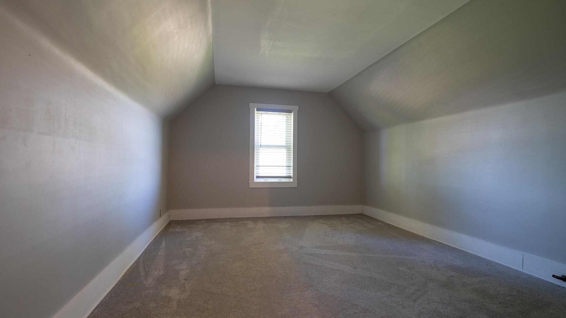 15118 Waynesfield Road Waynesfield, OH 45896 - Photo 17 of 22