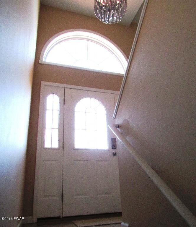 143 Racoon Road Dingmans Ferry, PA 18328 - Photo 23 of 33