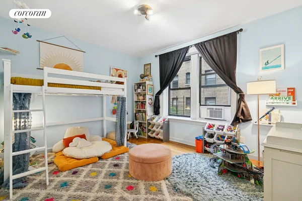 $549,000 | 860 West 181st Street, Unit 8 | Hudson Heights