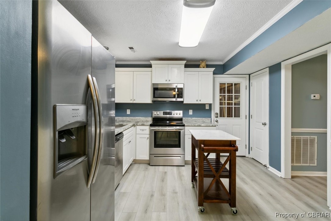 7646 Forbes Road Gloucester, VA 23061 - Photo 17 of 39 Gallery Image 17