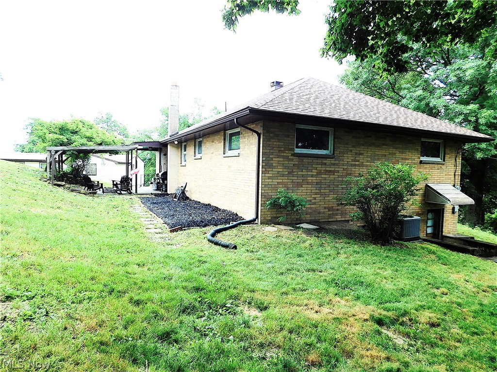 69857 Vernon Road Martins Ferry, OH 43935 - Photo 6 of 48
