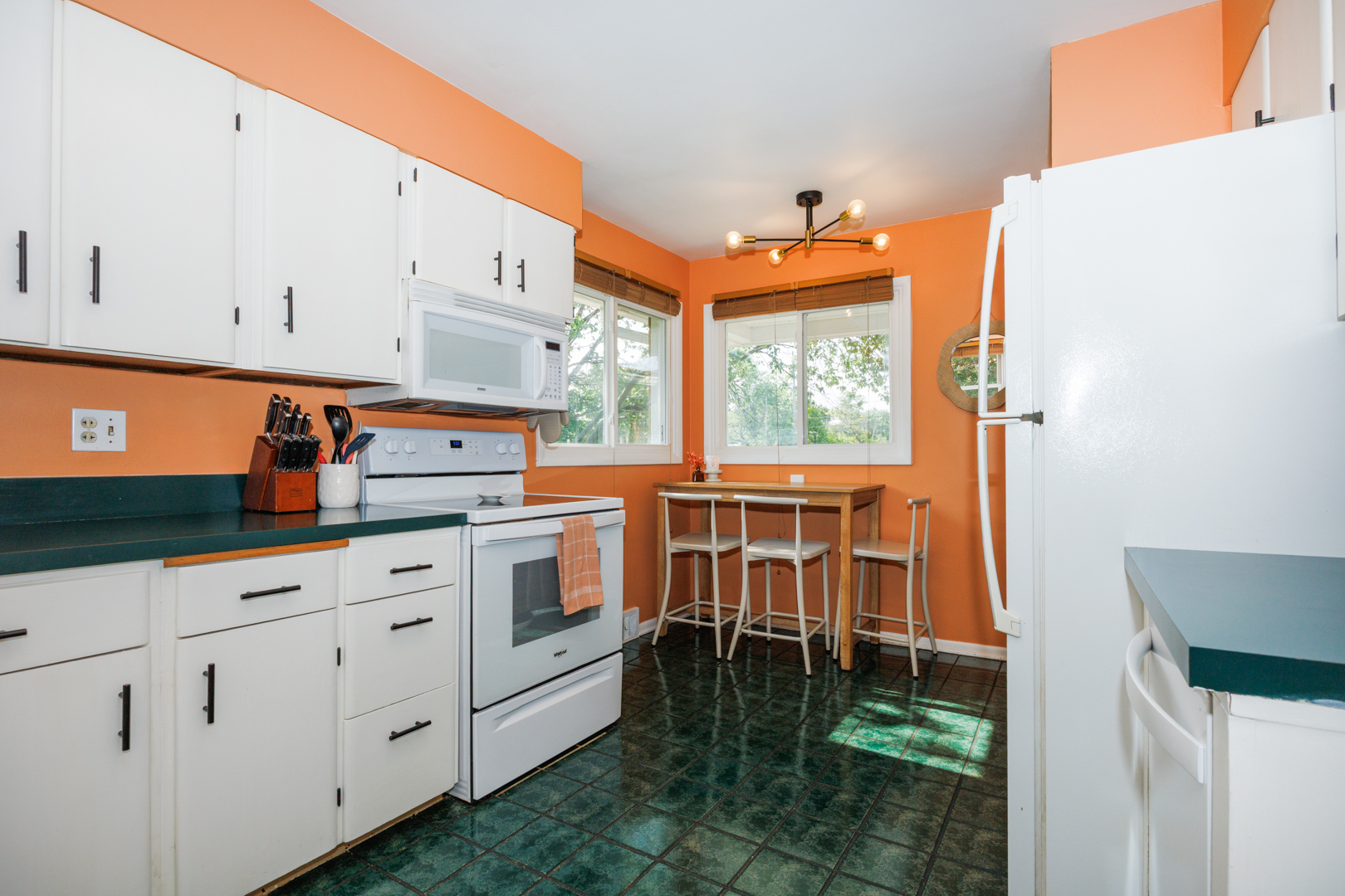 103 North Adelaide Street Normal, IL 61761 - Photo 3 of 42 Gallery Image 3
