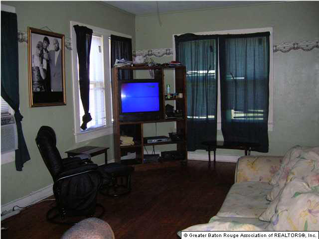 3034 Laurel Street Baton Rouge, LA 70802 - Photo 2 of 4